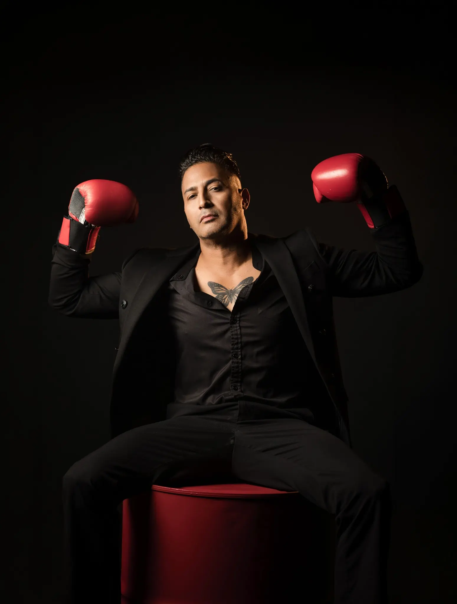 Charlie Cruz en la sesión de Invicto